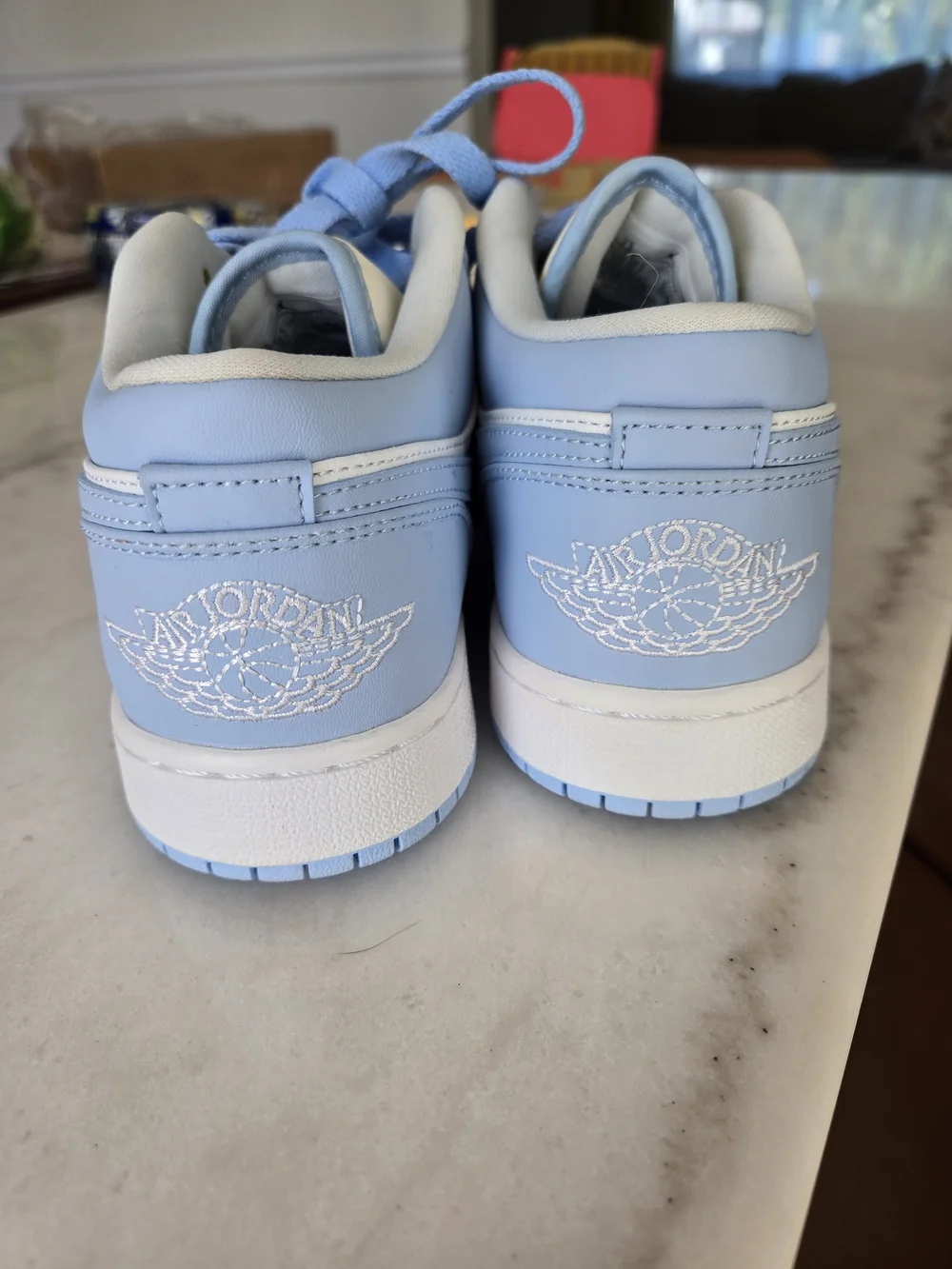 Air Jordan 1 Low Aluminum